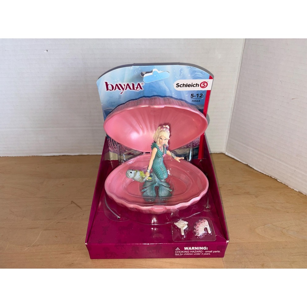 Schleich Bayala Mermaid with Baby Seal in Shell Case - Set 70564 - New in Box -